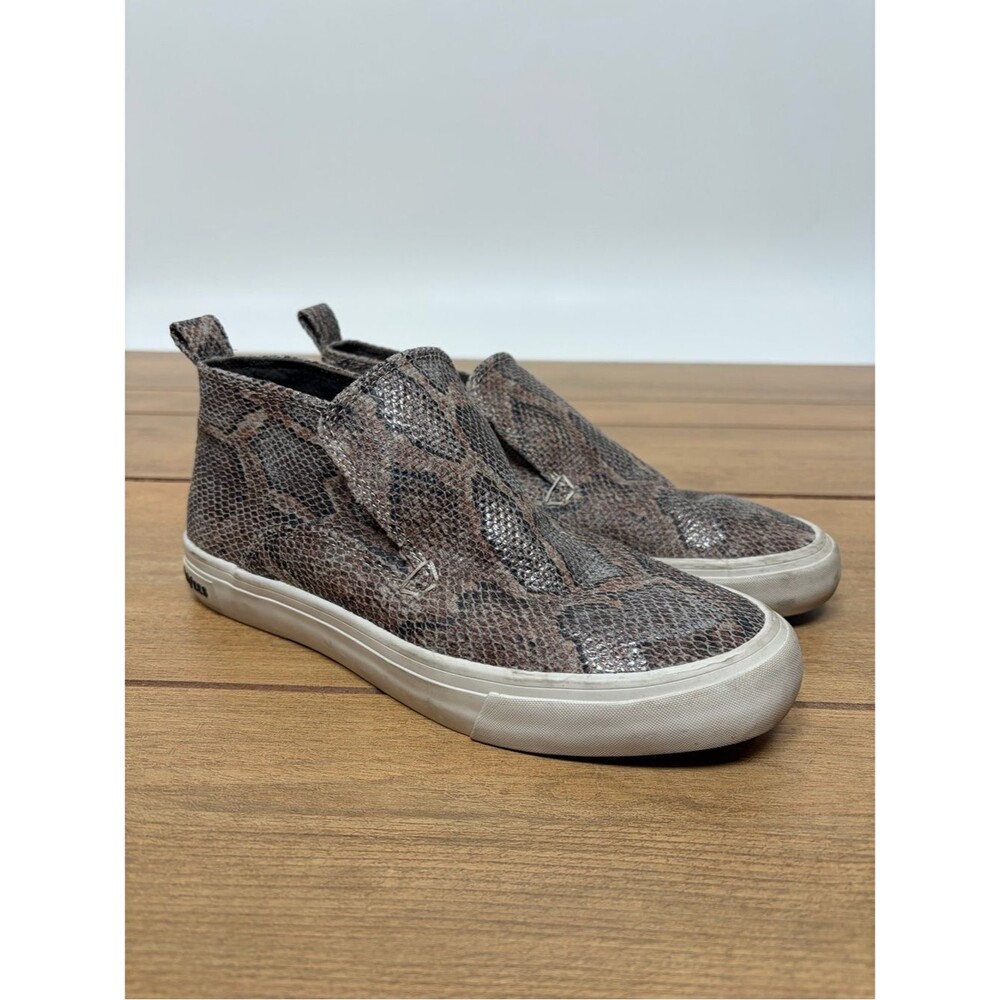 SeaVees Huntington Middie size 8.5